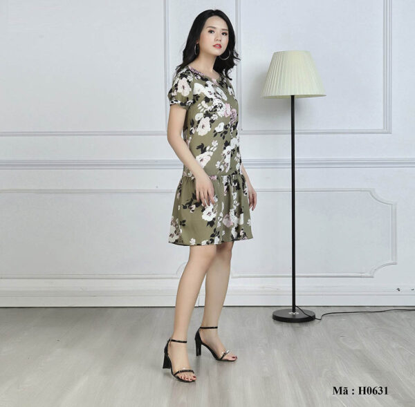 Váy đầm suông đuôi cá cổ tròn Paltex H0631