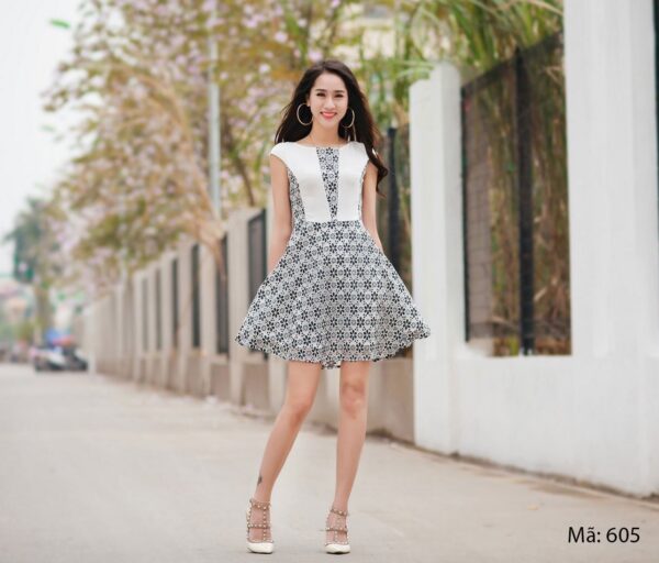 Váy đầm công sở ren hoa Paltex 0605 (váy dáng xòe)