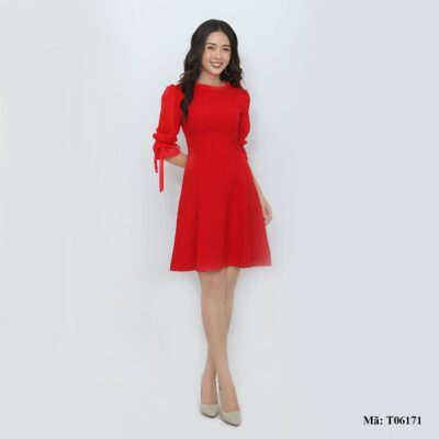 Váy đỏ đẹp Paltex T06171 (dáng chữ A, tay cách điệu )