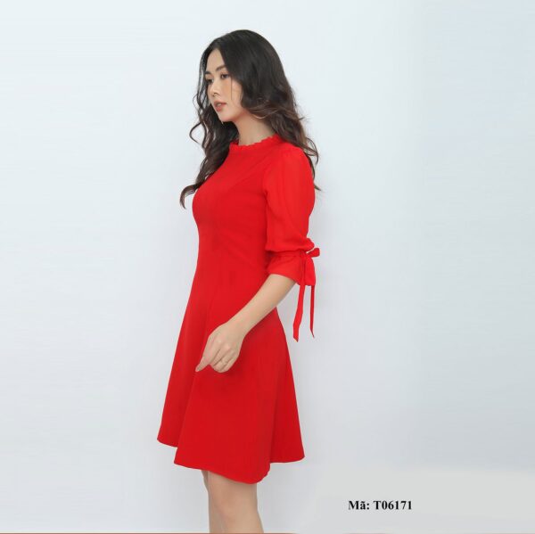 Váy đỏ đẹp Paltex T06171 (dáng chữ A, tay cách điệu ) - Ảnh 3