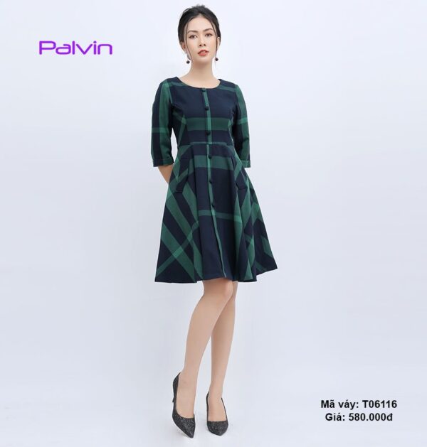 Váy liền nữ dáng xòe vải kẻ Paltex T06116