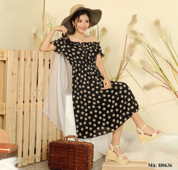 Đầm maxi trễ vai họa tiết lá Paltex Việt Nam H0636